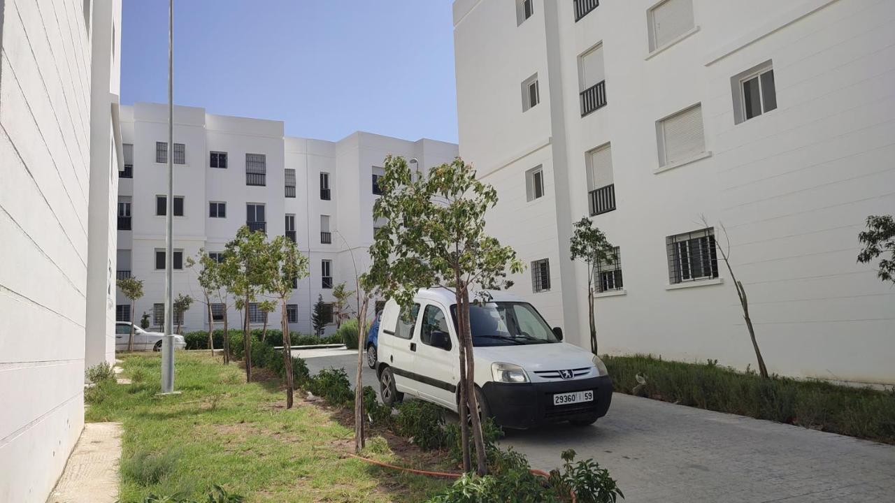 Beachside 2 Bedroom Apartment In Diplomatic Forest Tangier With Free Parking Exteriör bild