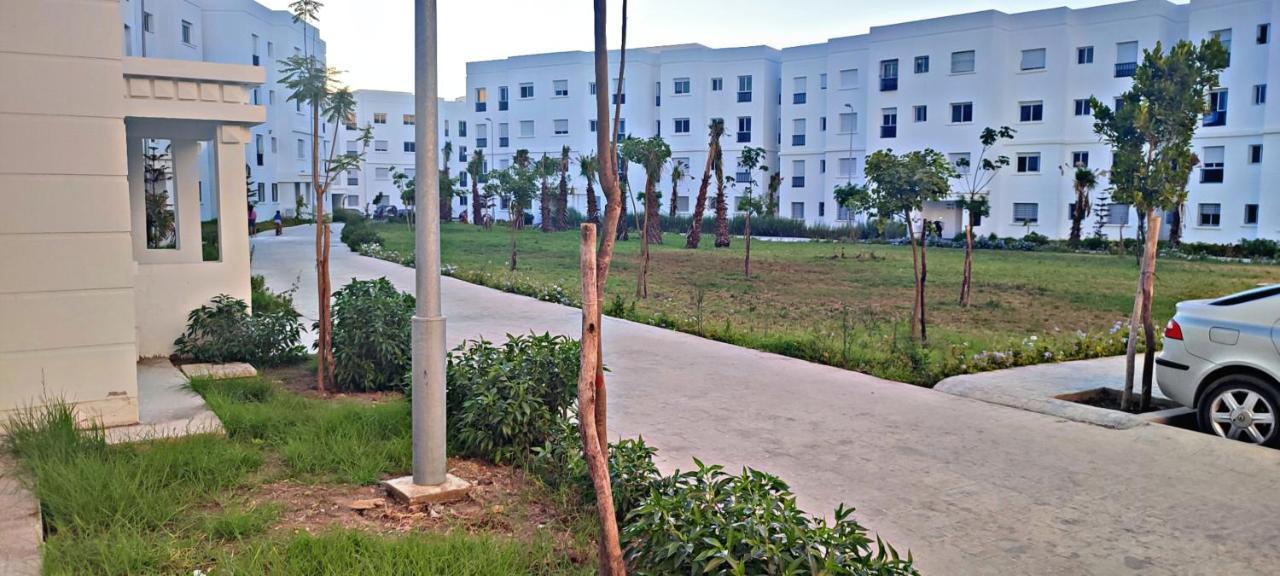 Beachside 2 Bedroom Apartment In Diplomatic Forest Tangier With Free Parking Exteriör bild