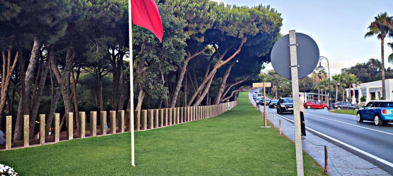 Beachside 2 Bedroom Apartment In Diplomatic Forest Tangier With Free Parking Exteriör bild