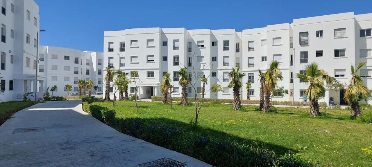Beachside 2 Bedroom Apartment In Diplomatic Forest Tangier With Free Parking Exteriör bild