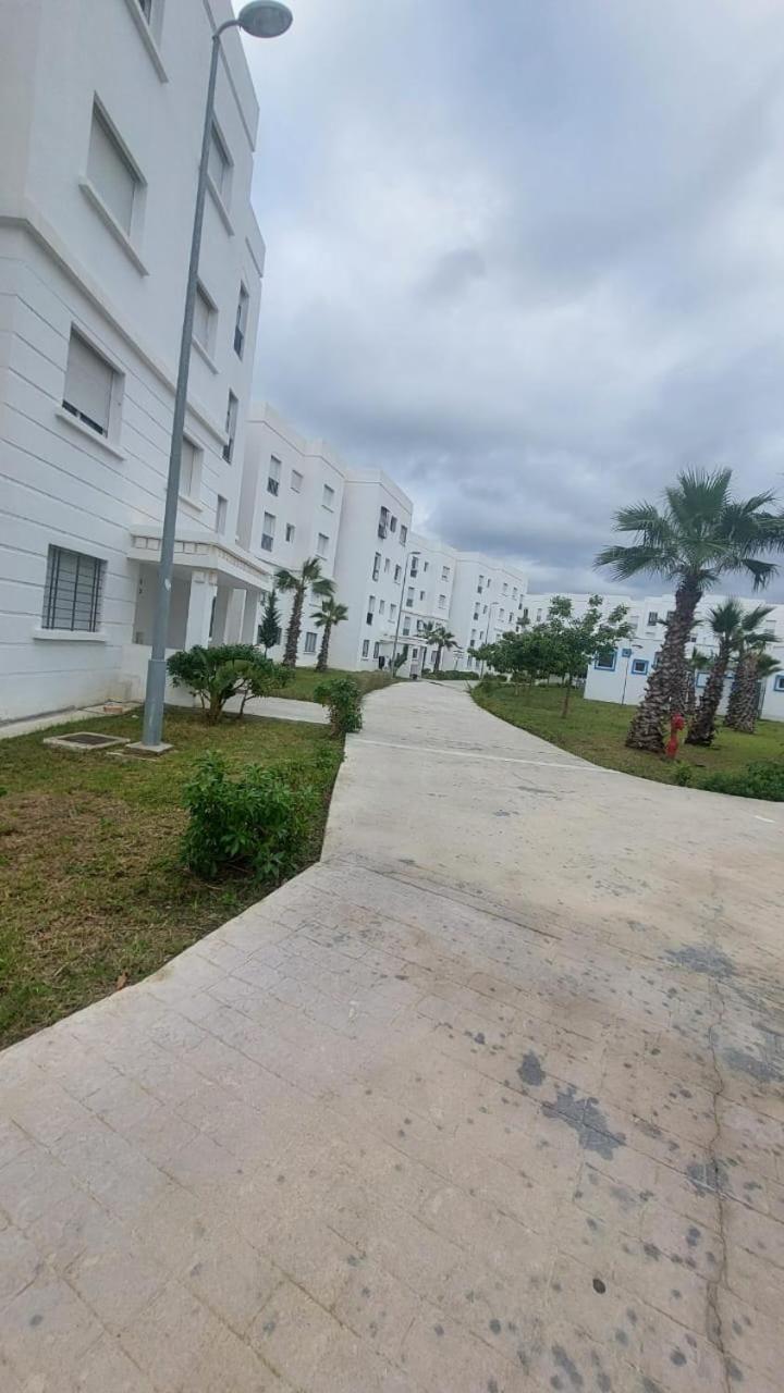 Beachside 2 Bedroom Apartment In Diplomatic Forest Tangier With Free Parking Exteriör bild